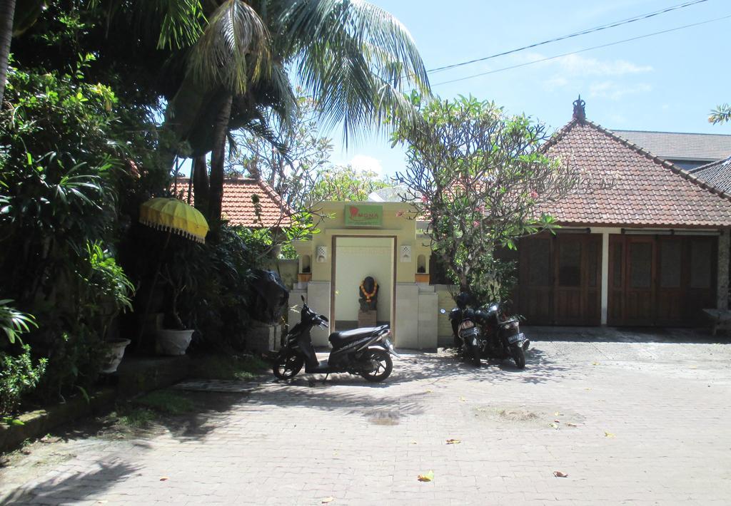Mona Homestay Sanur Екстериор снимка